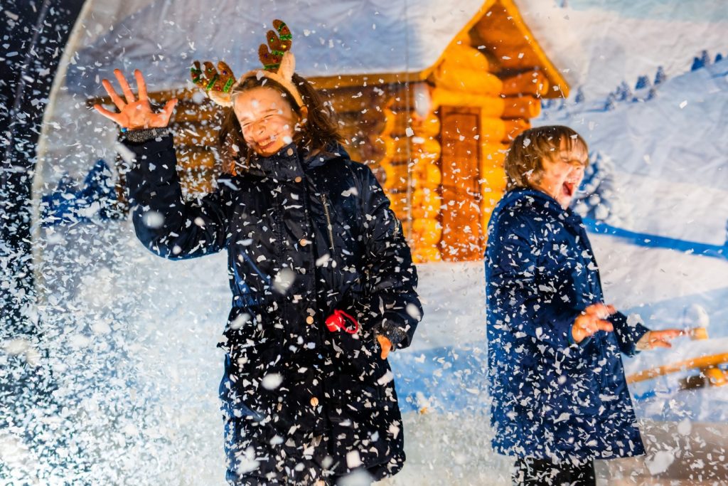 Truro Christmas Market Meadow Lakes Holiday Park