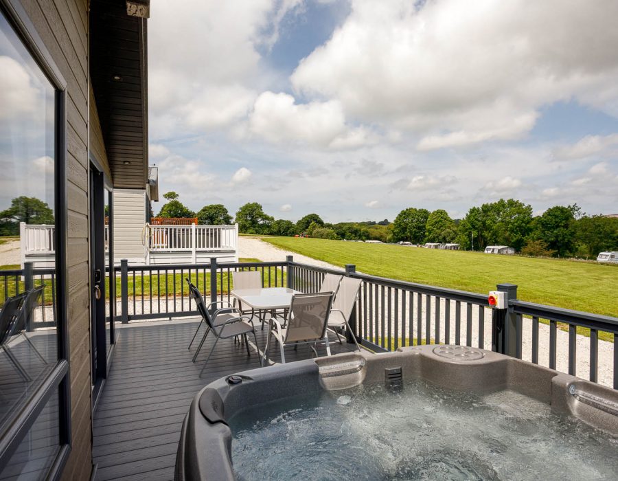 Meadow_Lakes_Cornwall-12